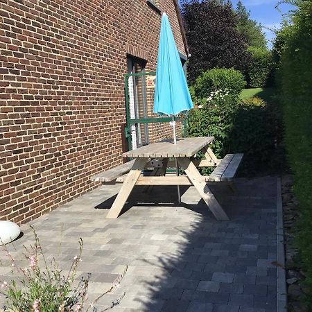 Bed and Breakfast Chez Nous. Couvin Exterior foto